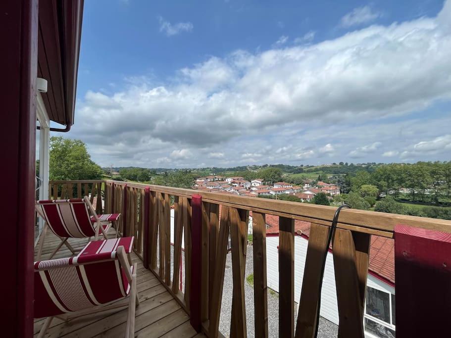 Eguzkitsua 3 Etoiles Avec Piscine Et Barbecue - Pays Basque - Chalet Hasparren